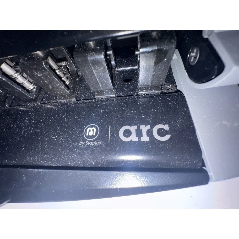 Staples ARC Desktop Paper Punch 11 Hole Discbound Notebook 8 Sheet Gray